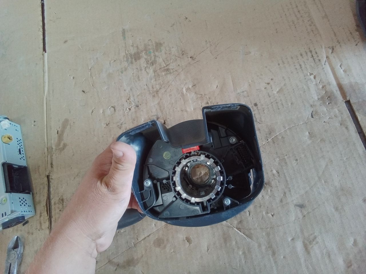 Part image 4