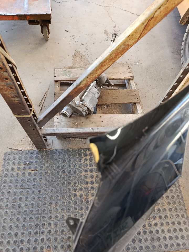 Part image 5