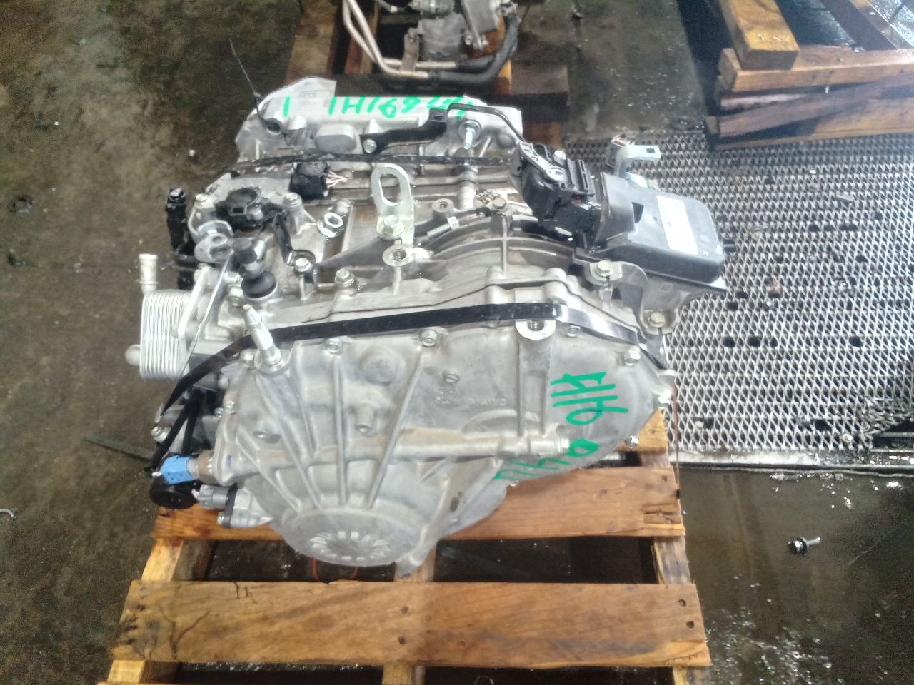 Part image 3