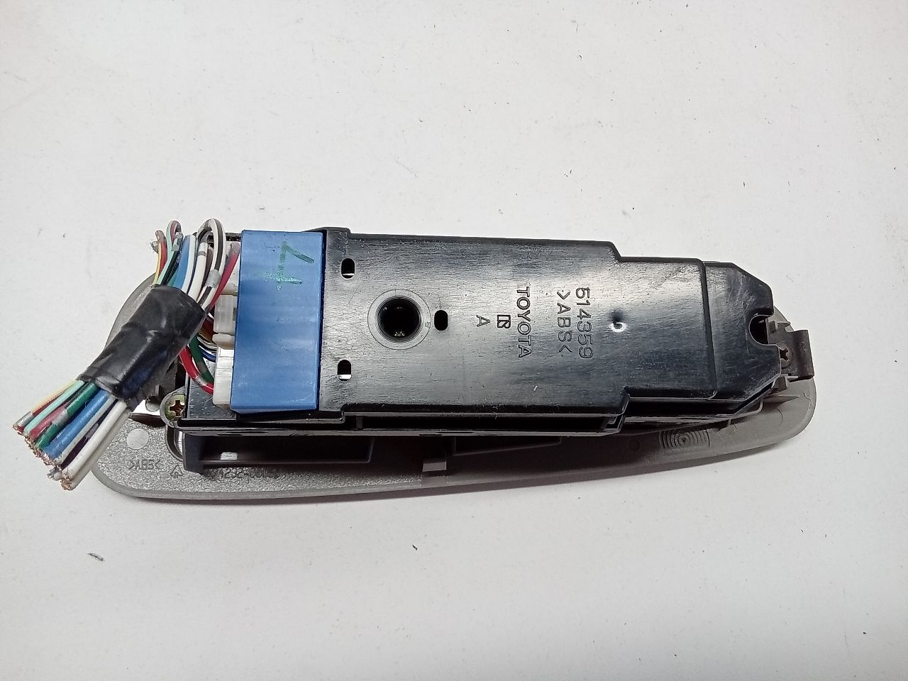 Used 2005 Toyota TUNDRA Front Door Switch - Stock #H16277