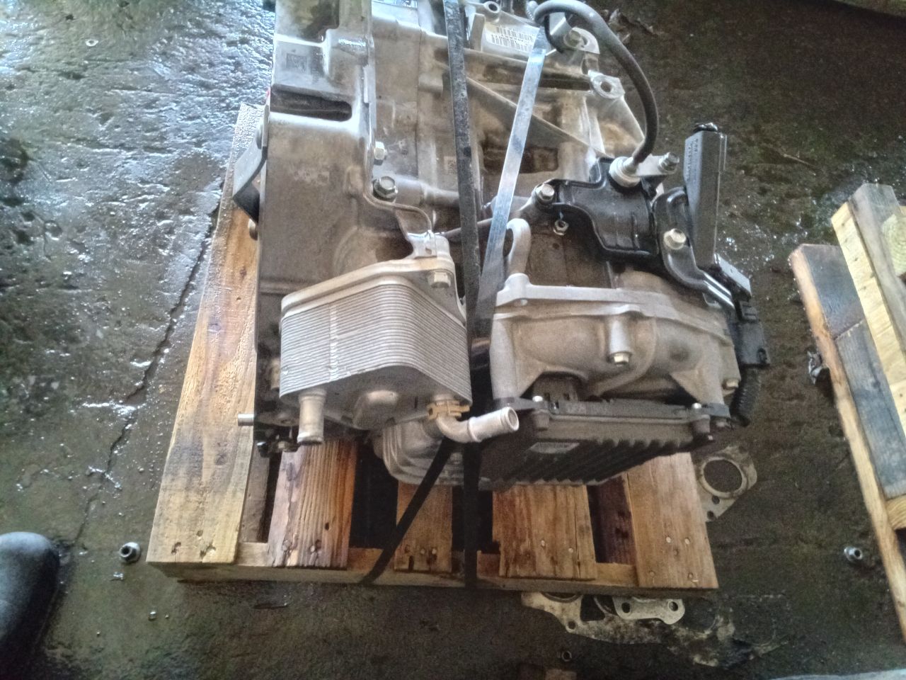Part image 3