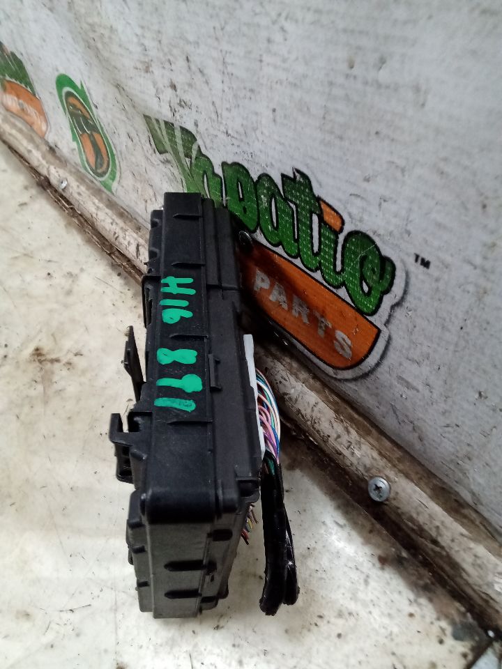 Part image 3