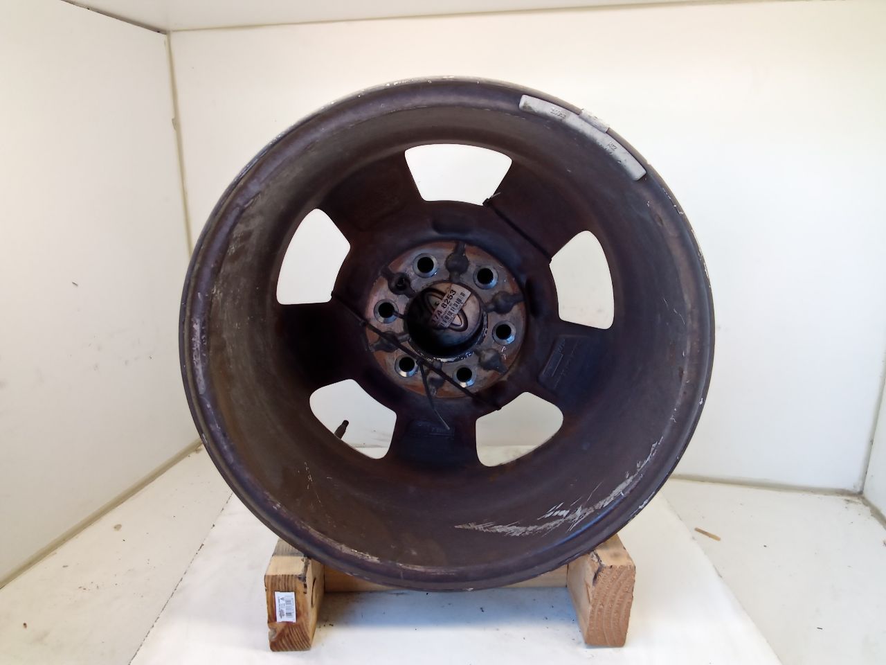 Part image 3