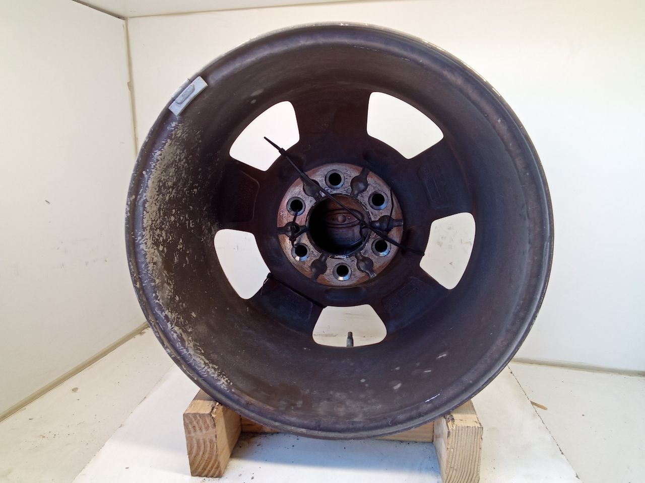 Part image 3