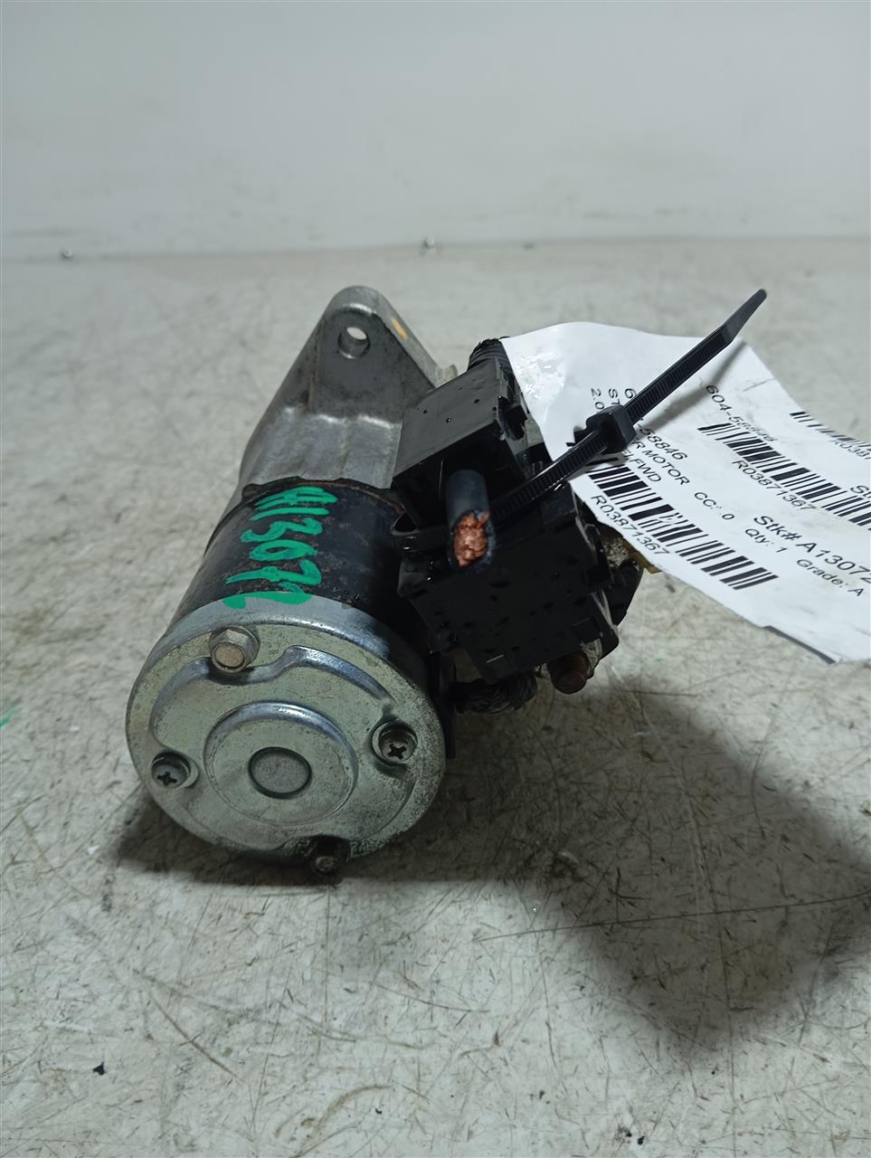 Part image 3