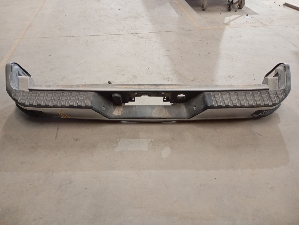 2020 General Motors SILVERADO 1500 PICKUP Bumper Assy, Rear