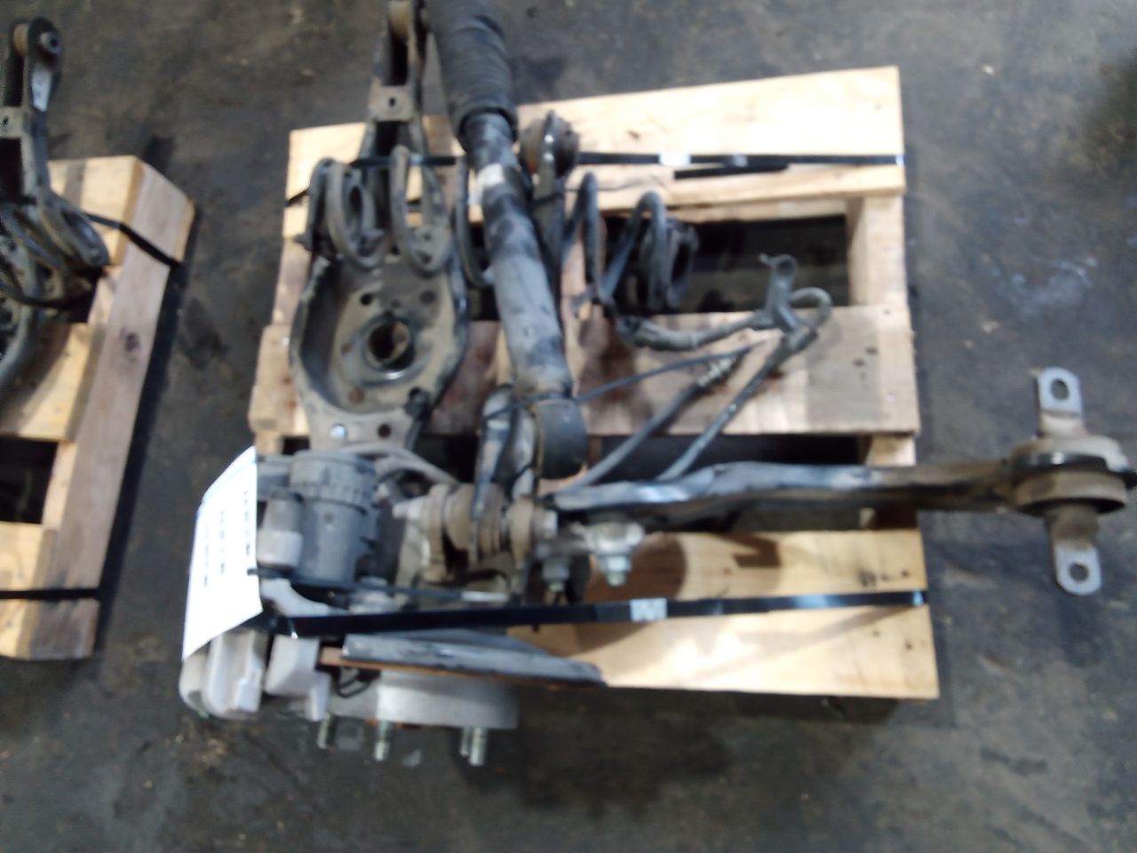 Part image 3