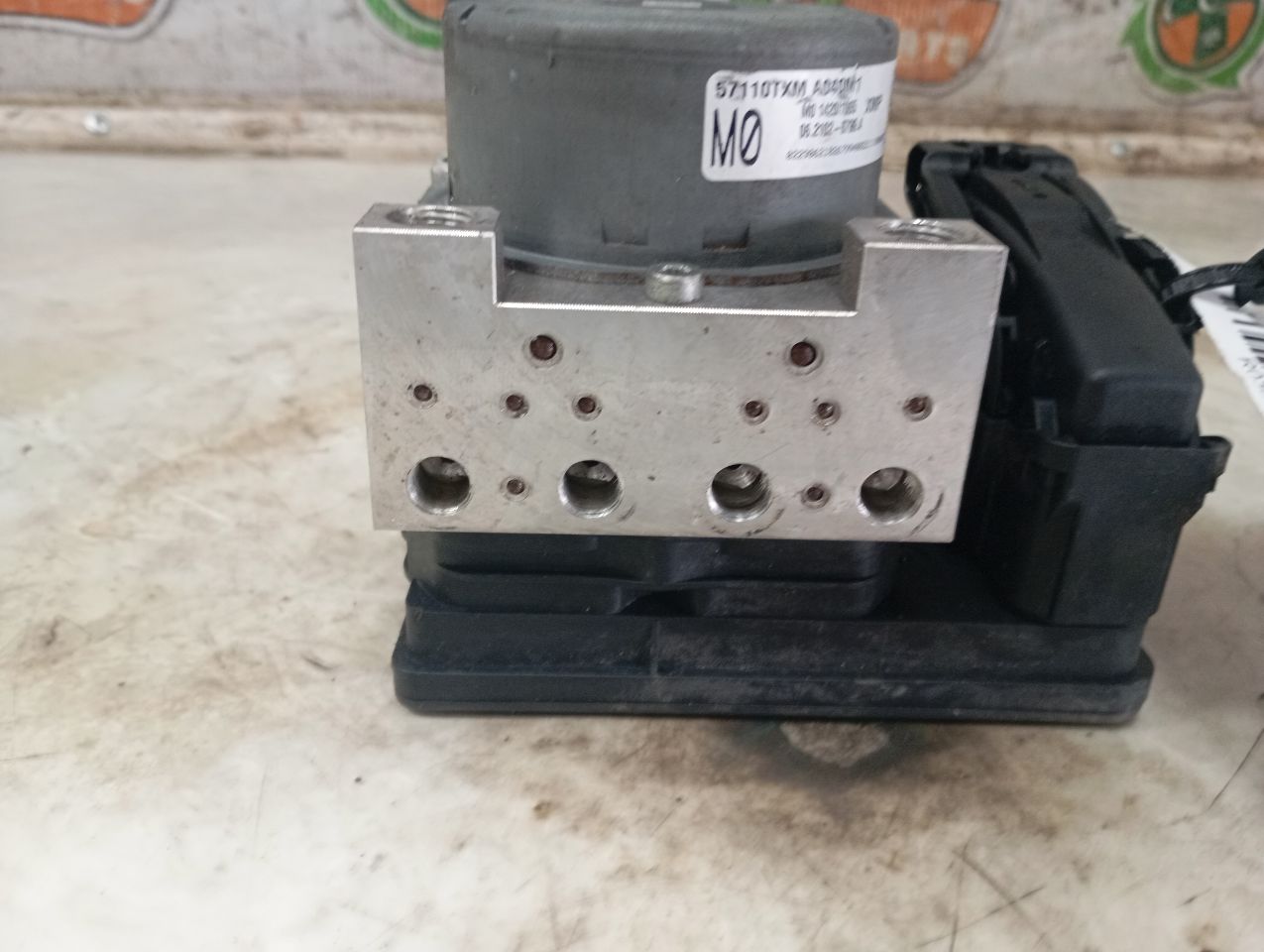 Part image 4