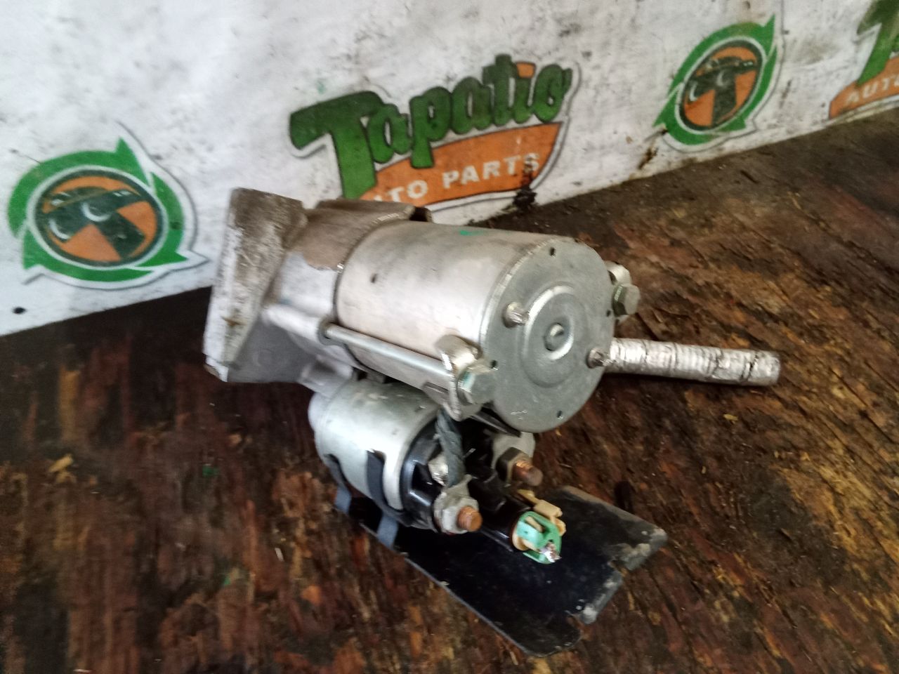 Part image 7