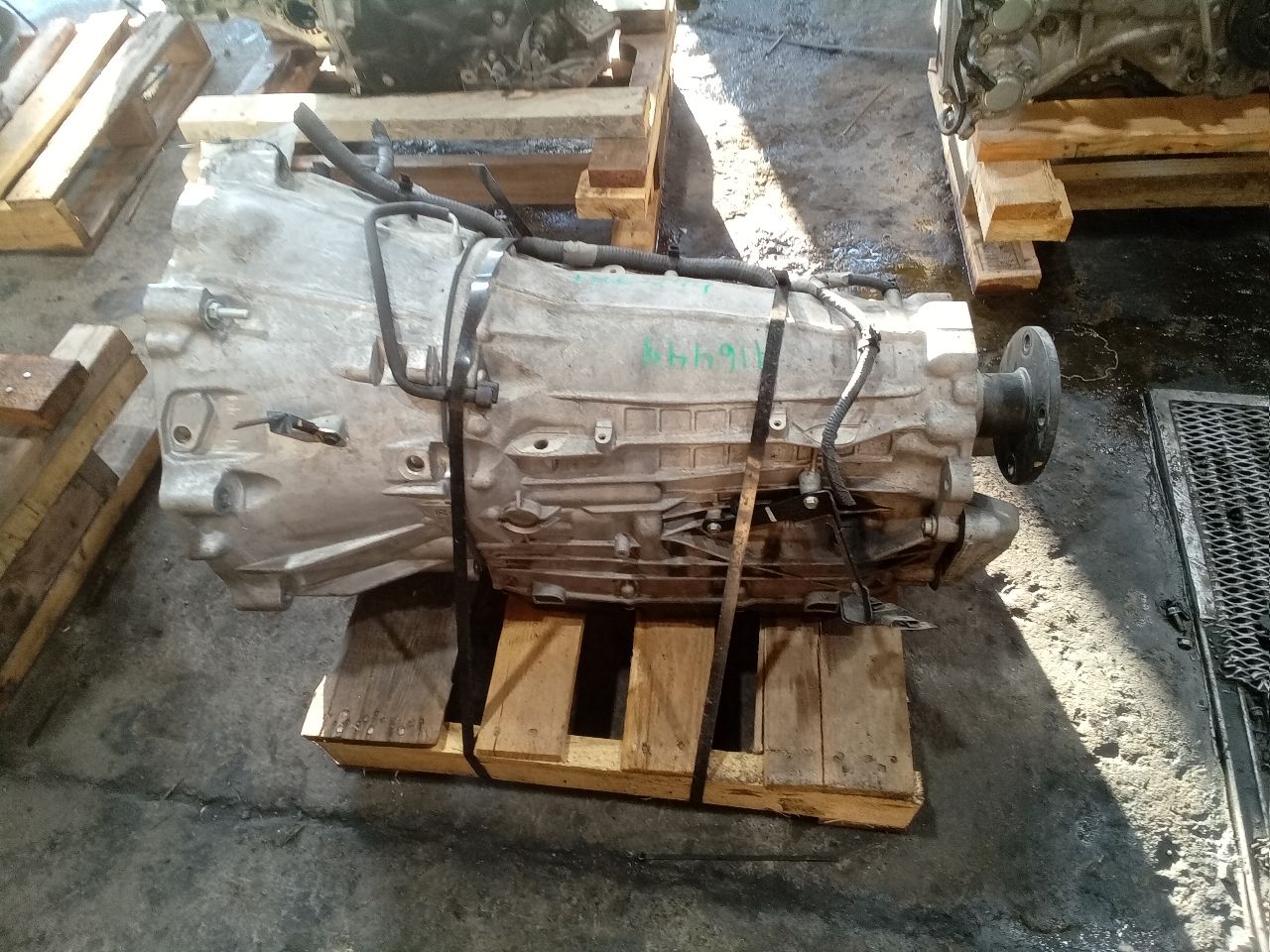 Part image 1