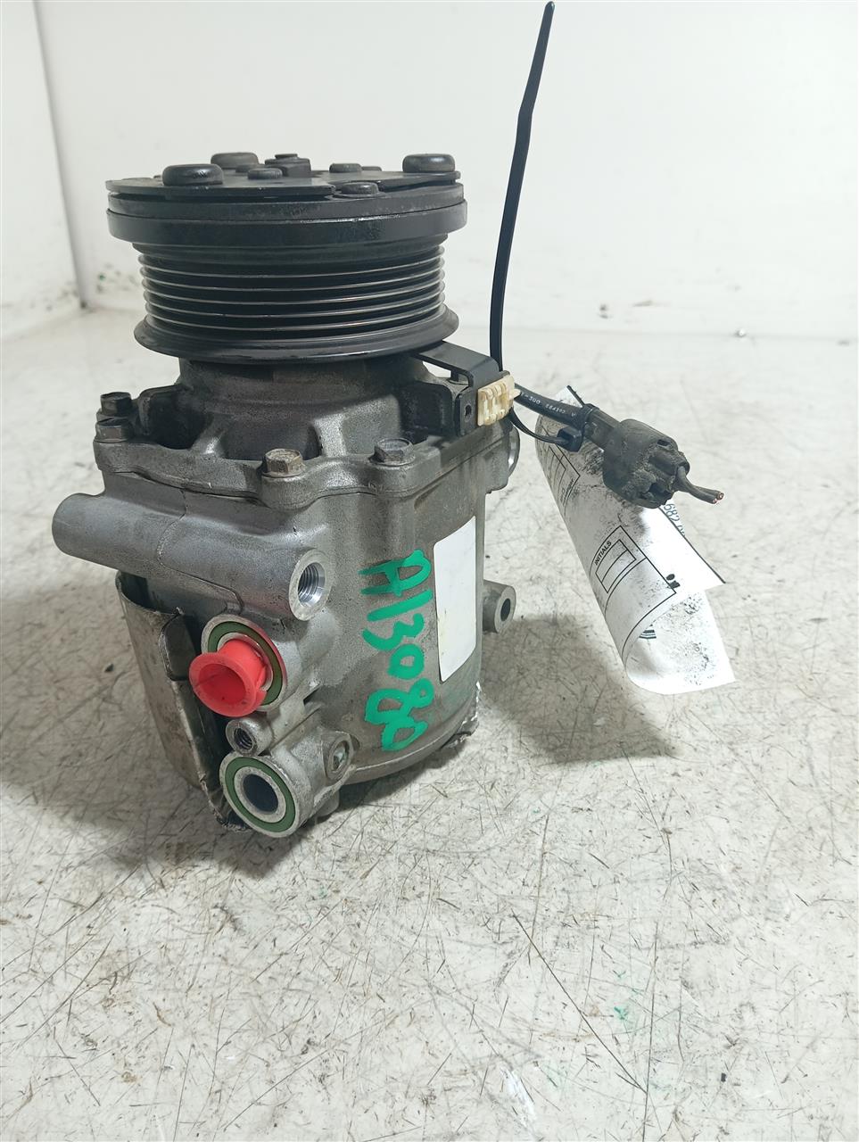 Part image 3