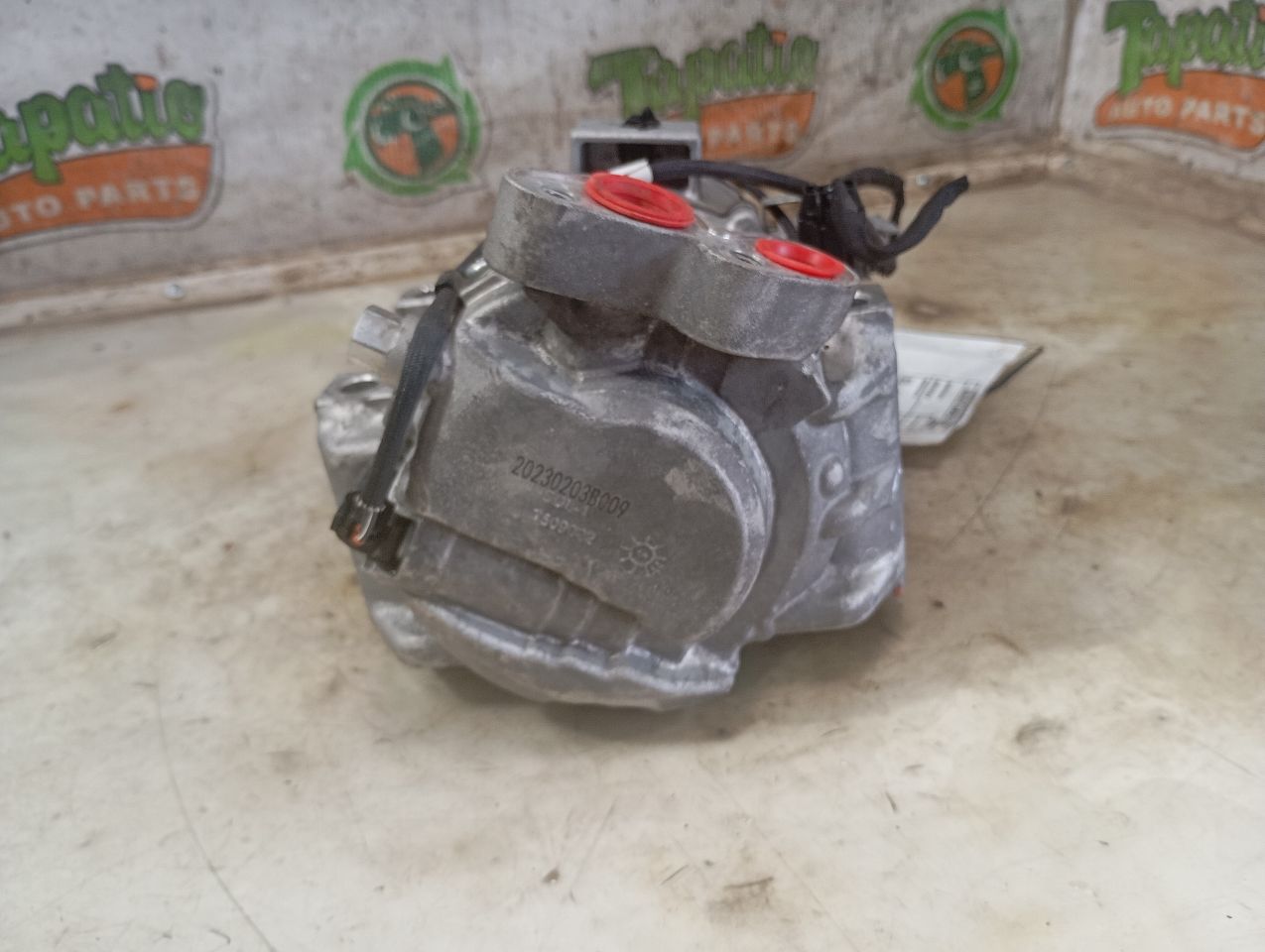 Part image 3