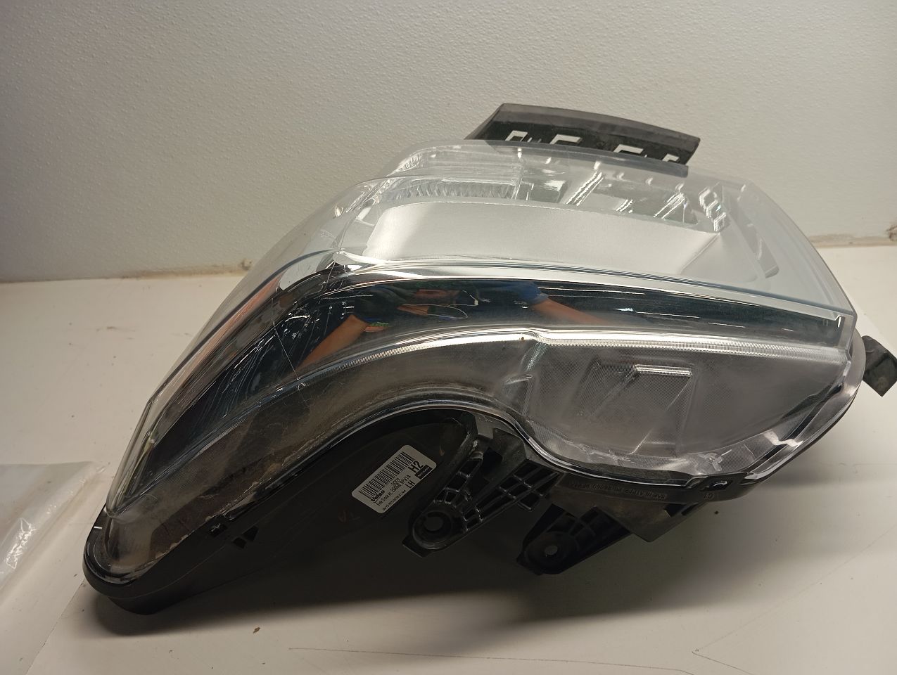 Part image 3