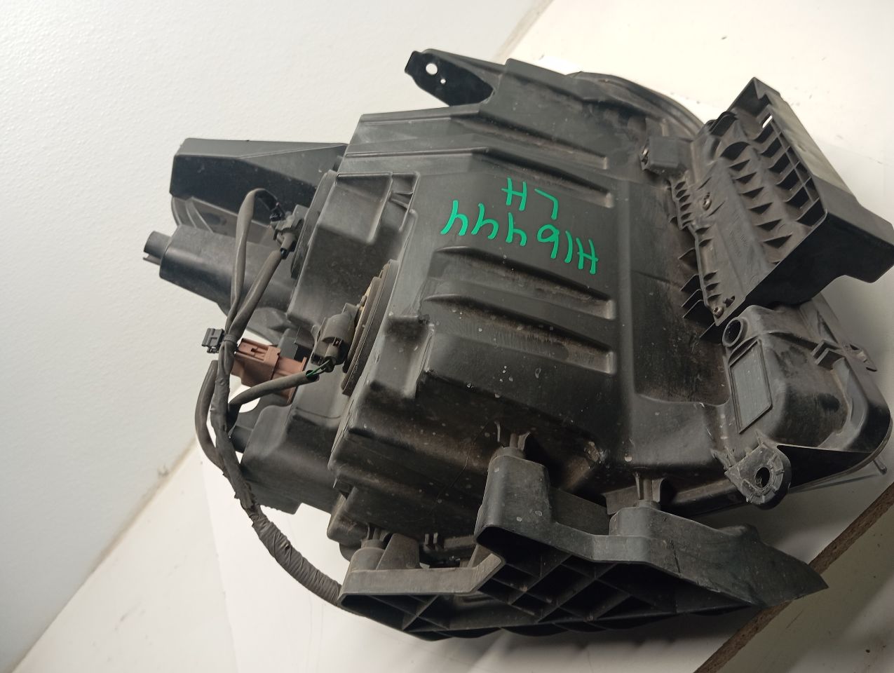 Part image 6