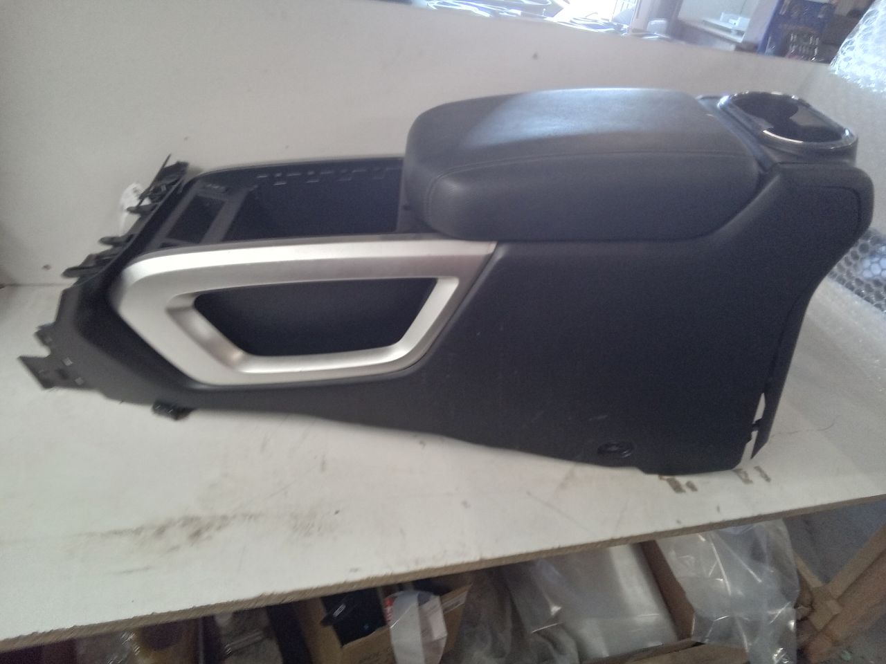 Part image 4