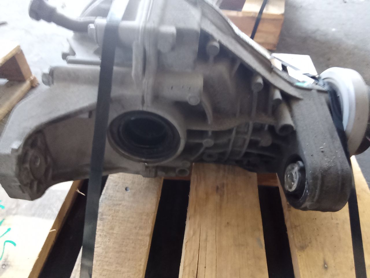 Part image 4