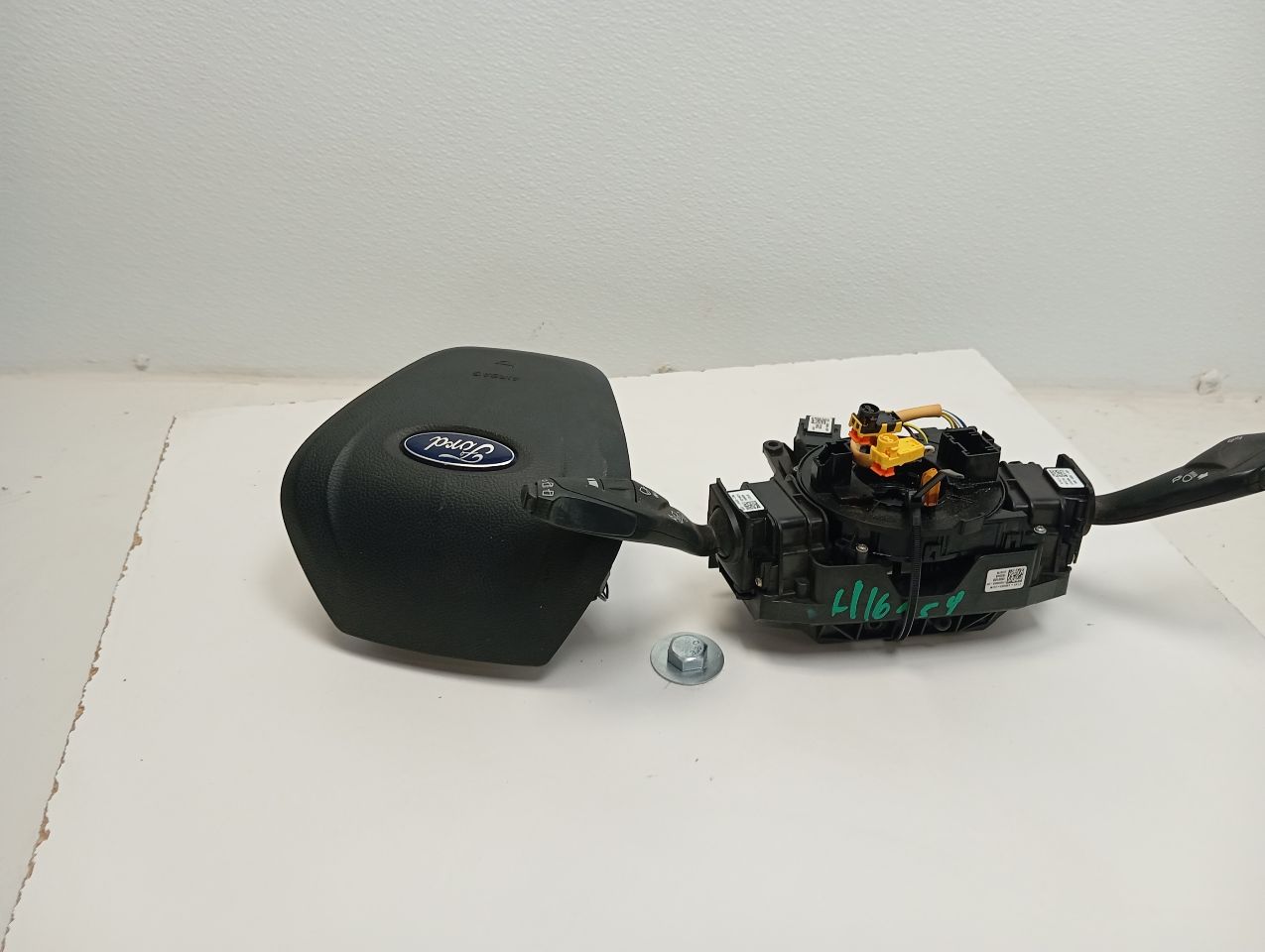 Part image 3