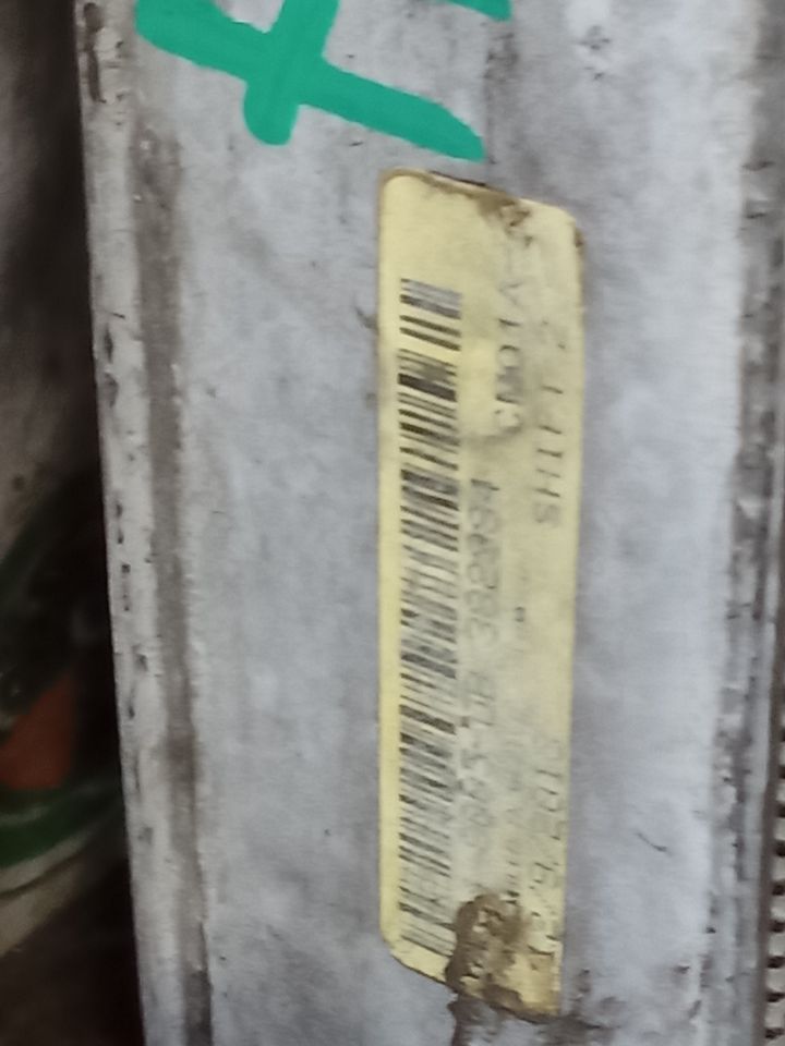 Part image 7