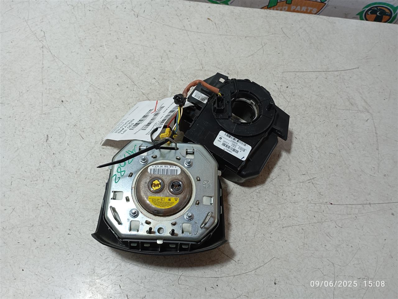 Part image 2