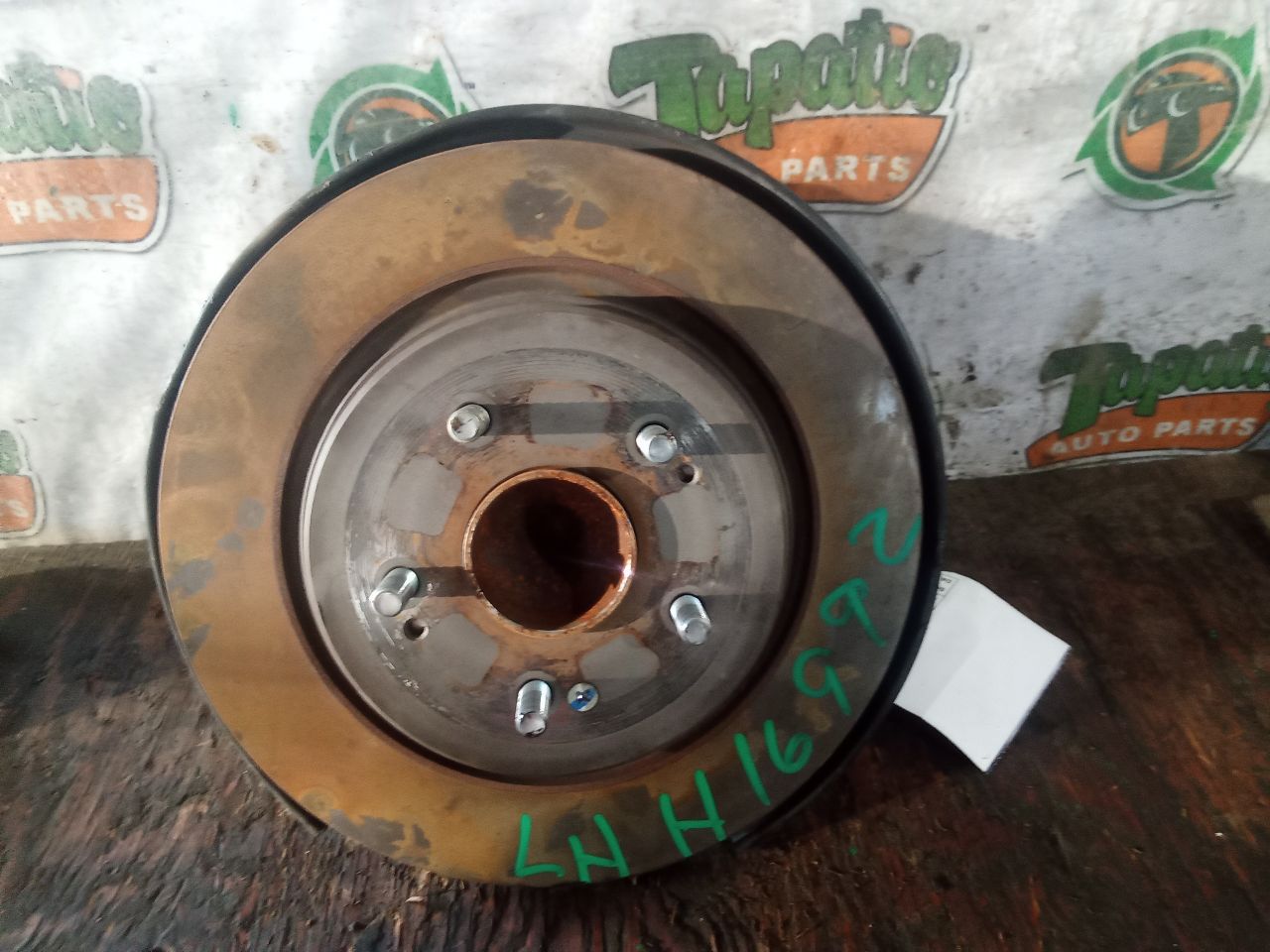 Part image 3