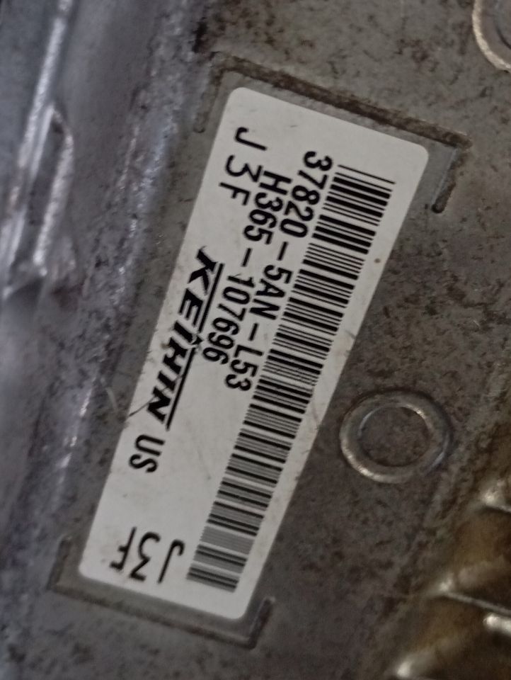 Used 2017 Honda CIVIC w/o pre-crash system - Stock #H17022