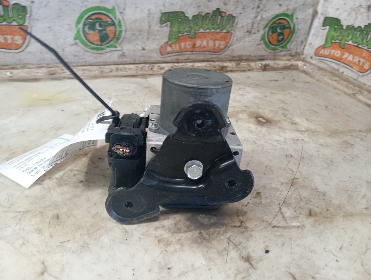 Part image 3