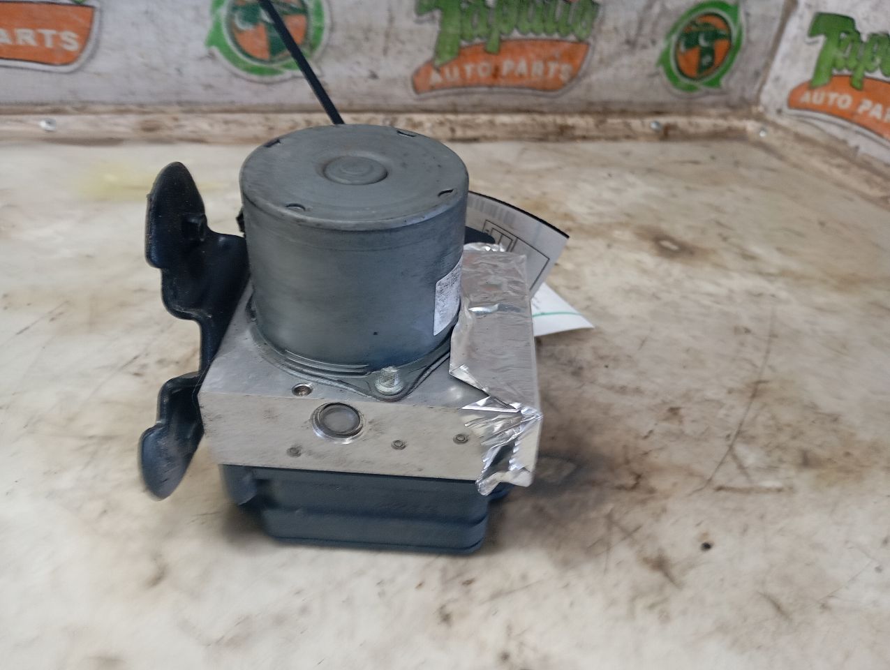Part image 4