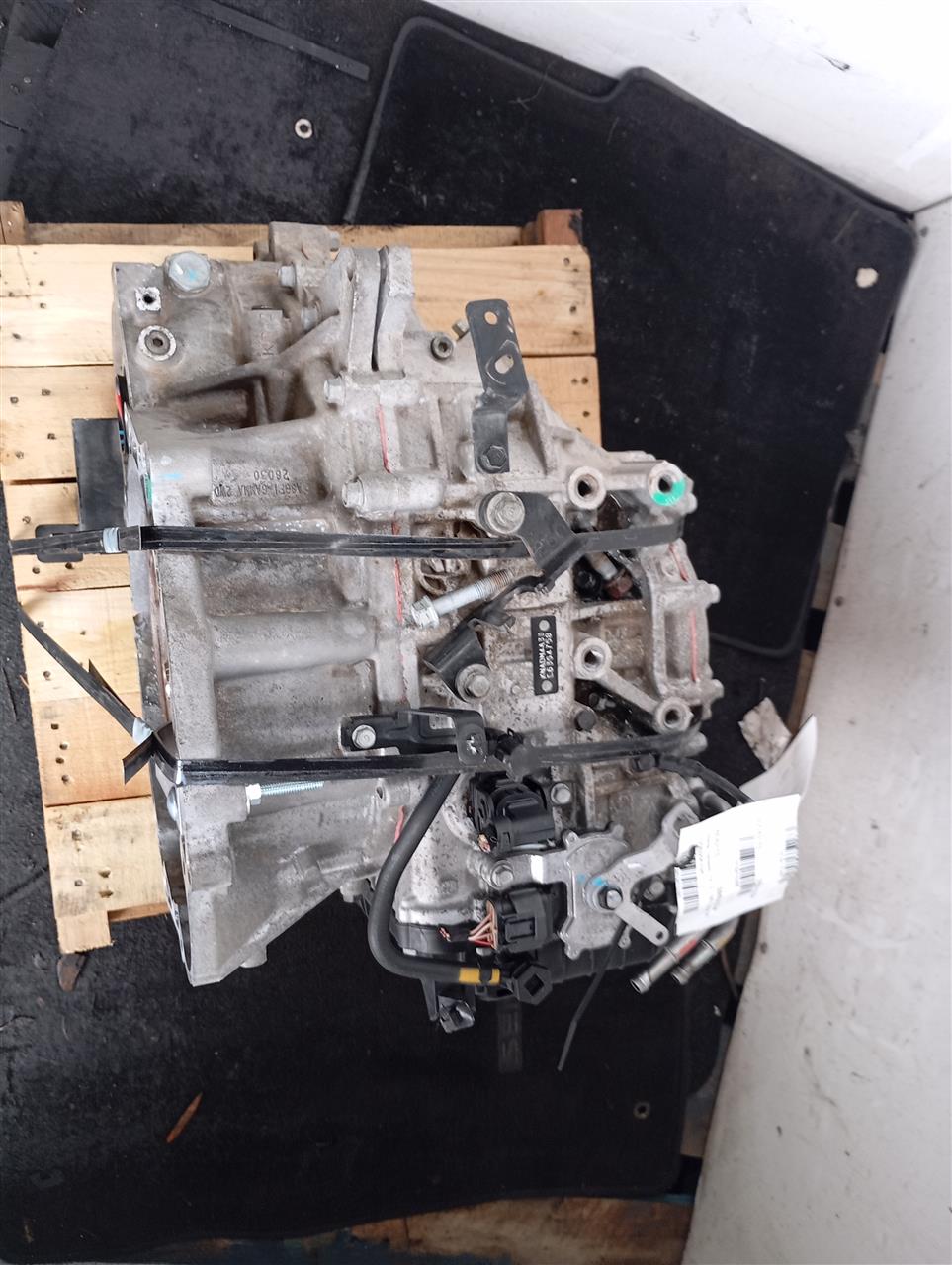 Part image 3