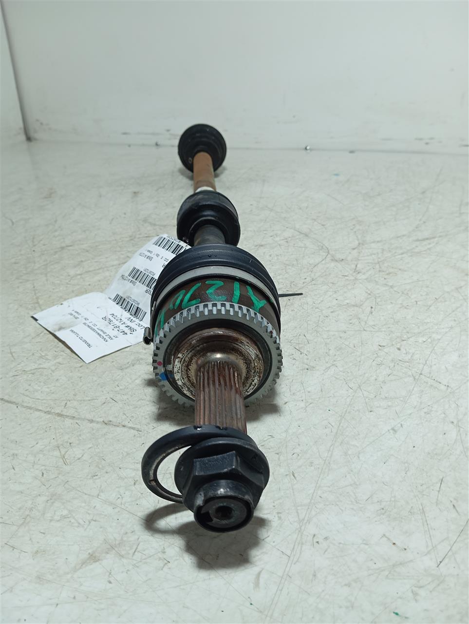 Part image 3