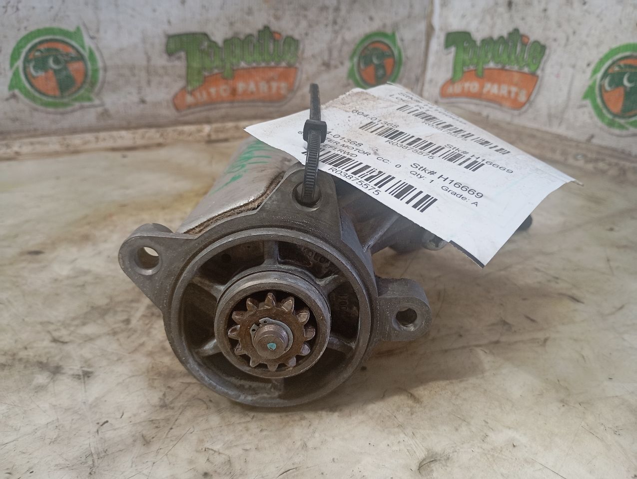 Used 2013 Ford FORD F350SD PICKUP Starter Motor - Stock #H16669