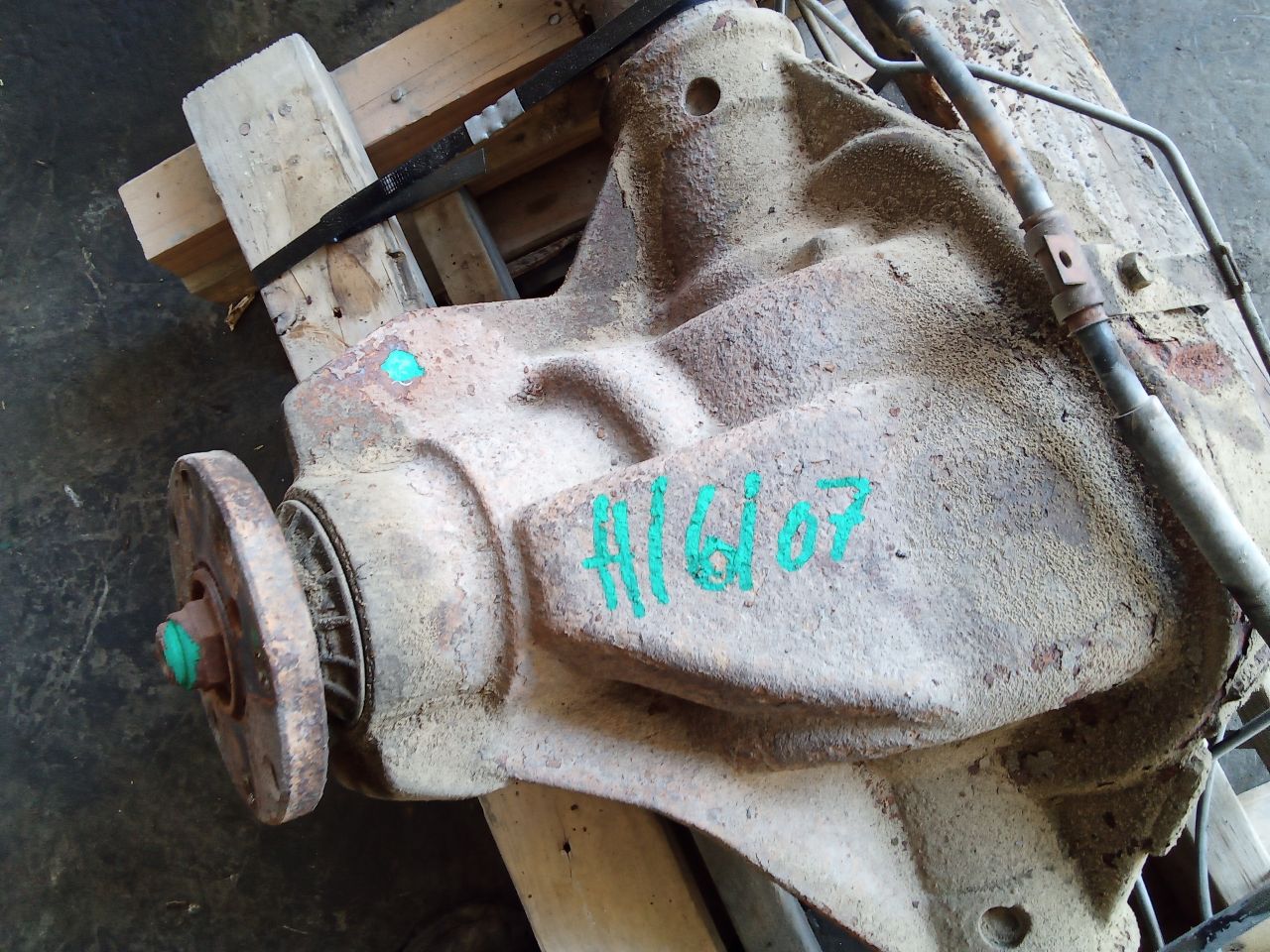 Part image 4
