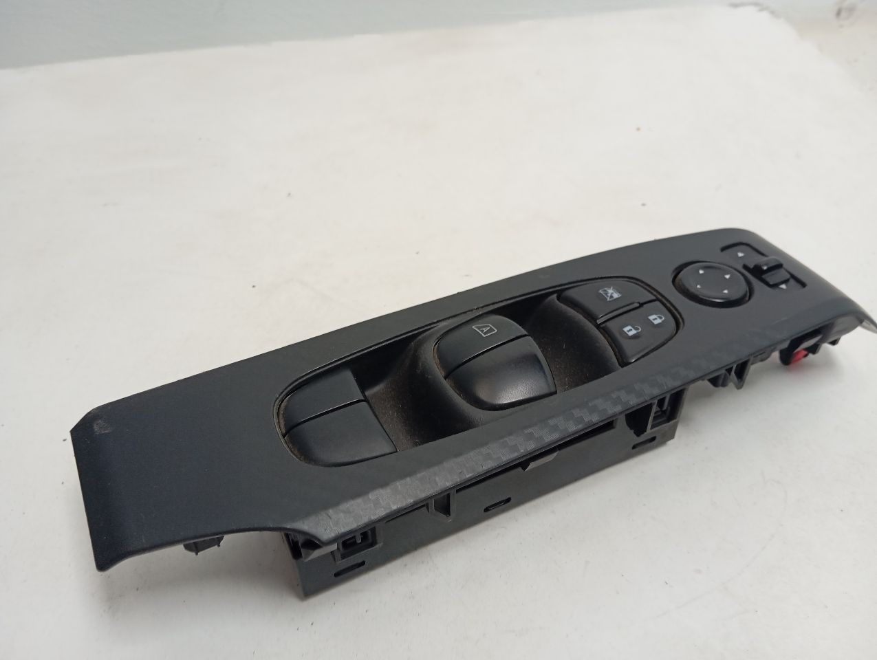 2021 Nissan ALTIMA Front Door Switch