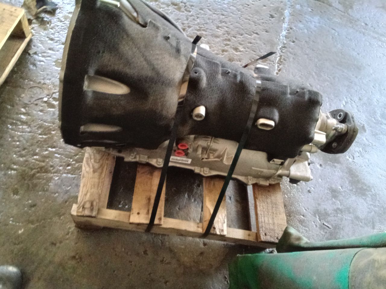 Part image 3