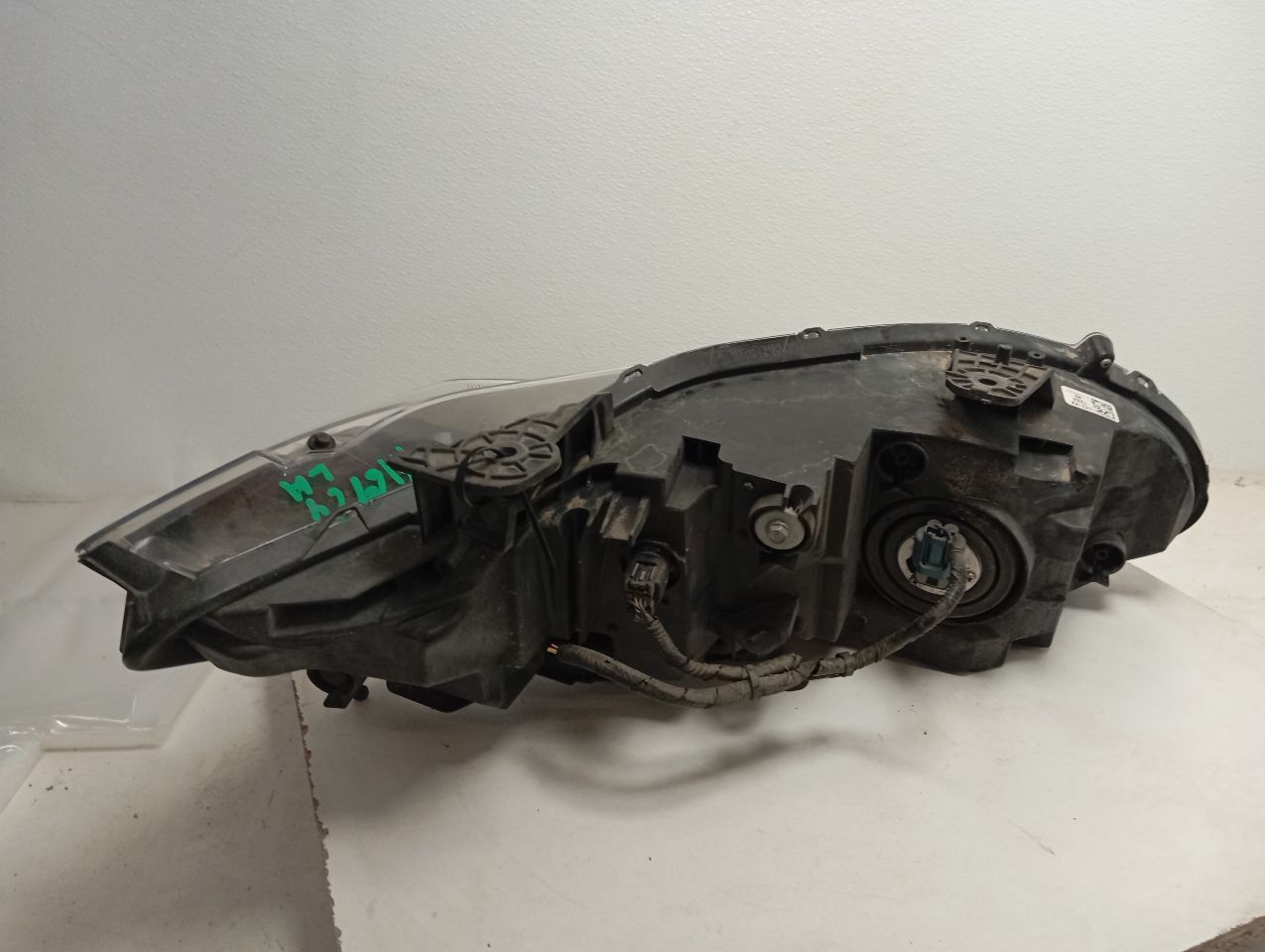 Part image 3