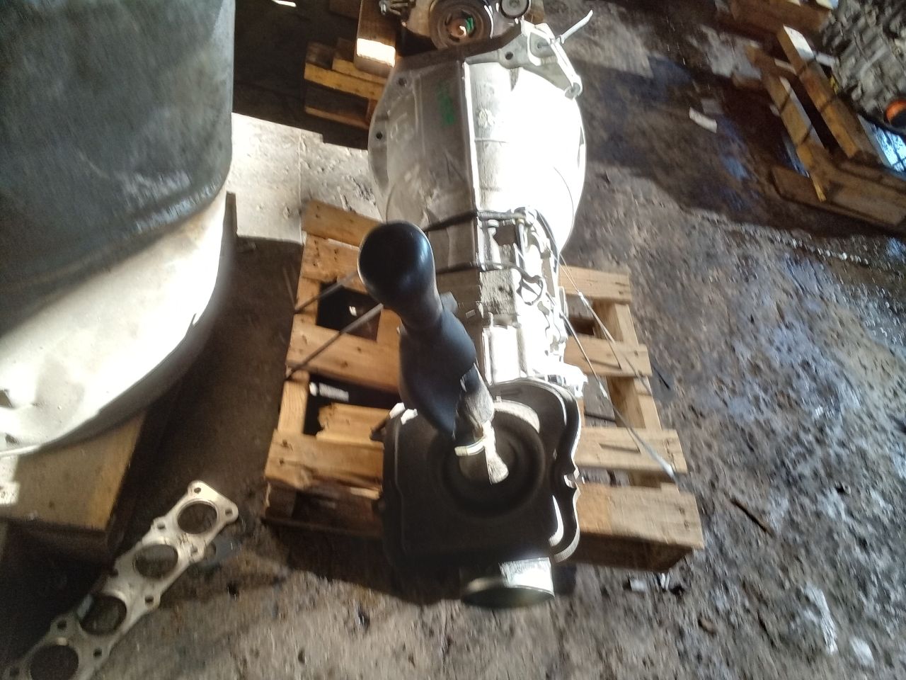 Part image 4