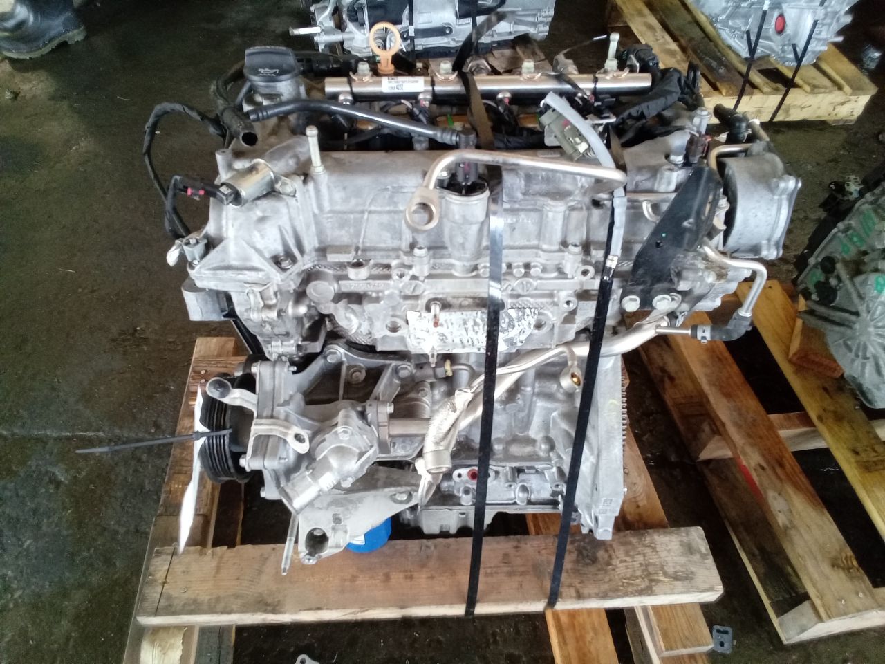 Part image 3