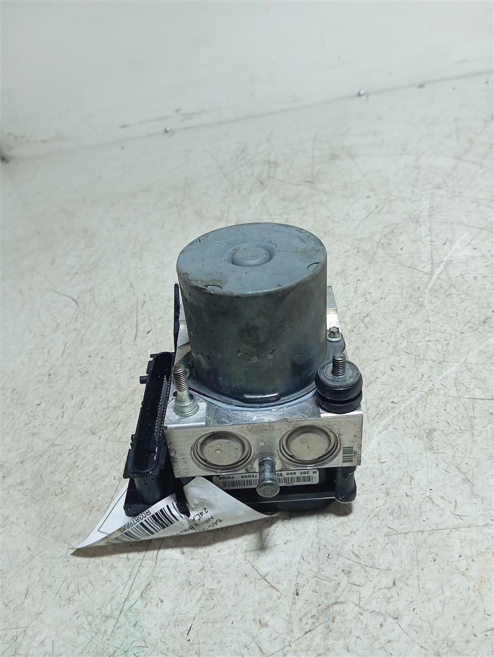 Part image 4