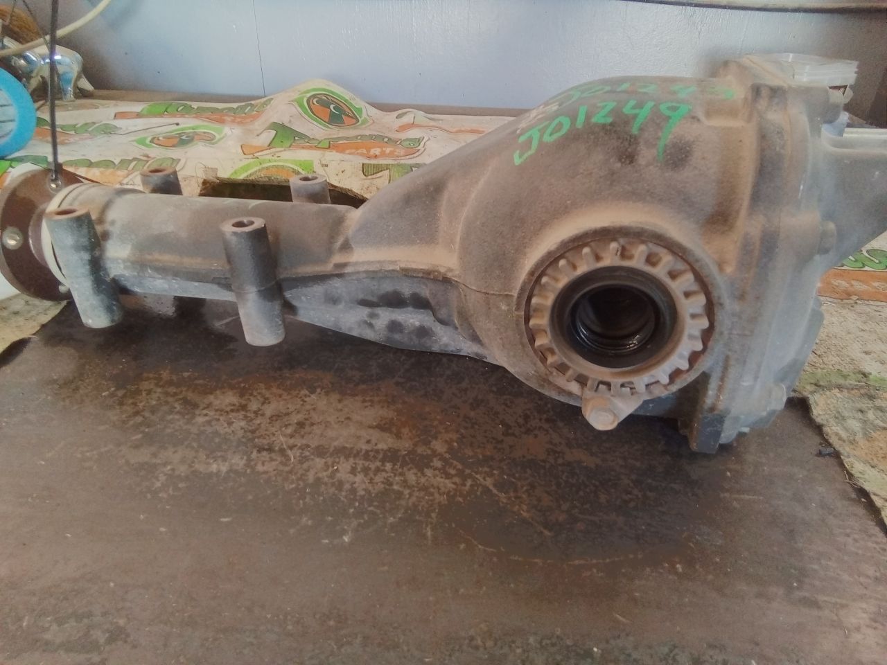 Part image 4