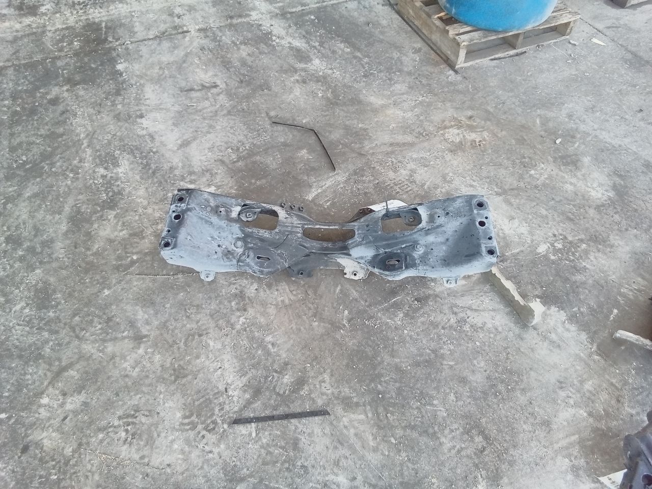 Part image 3
