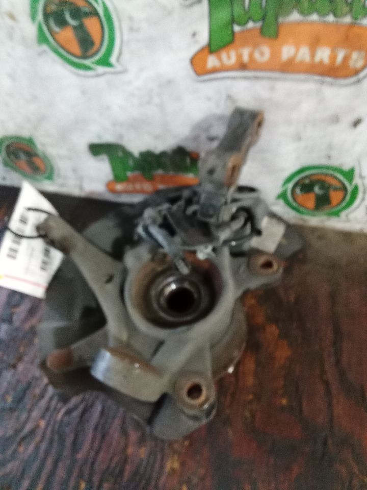 2014 Hyundai ACCENT Spindle Knuckle, Fr