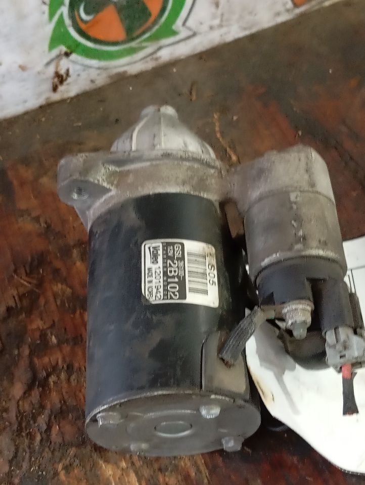 Part image 4