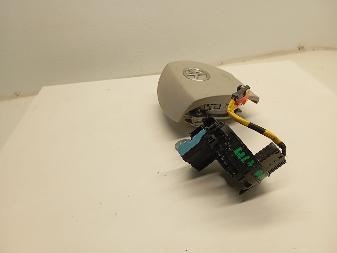 Part image 4