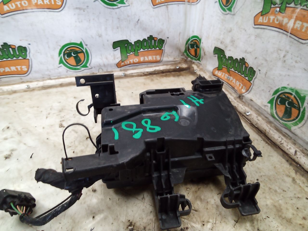 Part image 1