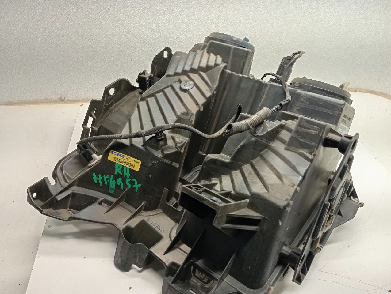 Part image 8