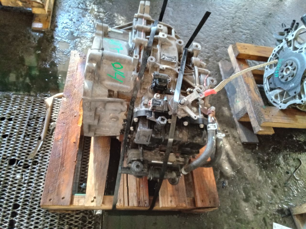 Part image 3