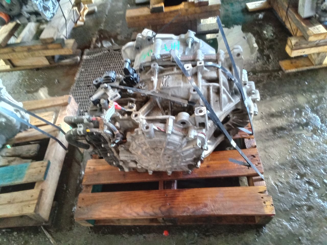 Part image 4