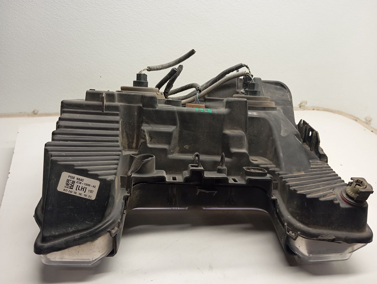 Part image 8