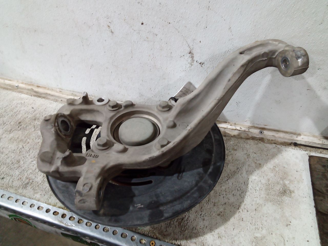 Part image 2