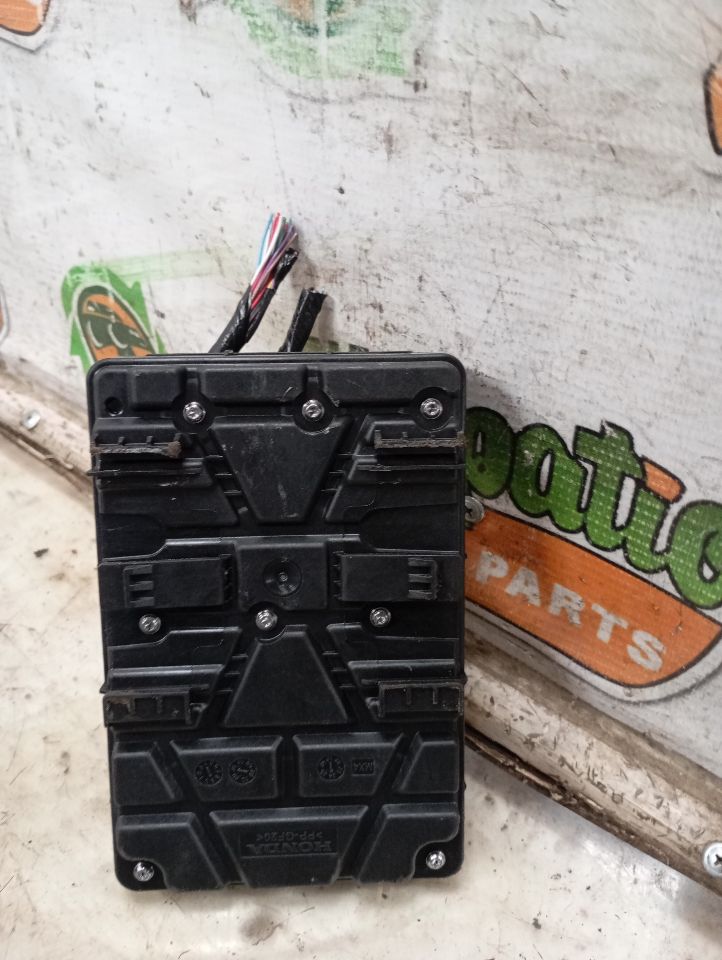 Part image 3