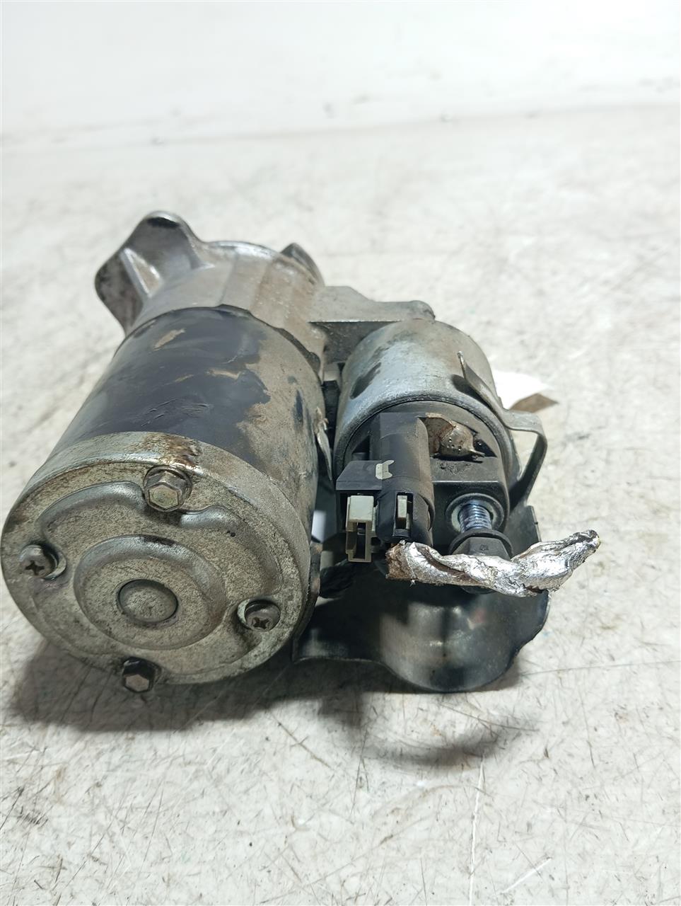 Part image 4